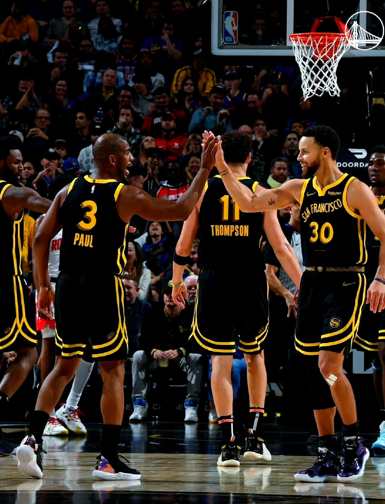 开云-比赛规则变更引爆全场！，库里意外战胜利物浦引发球迷热议-开云